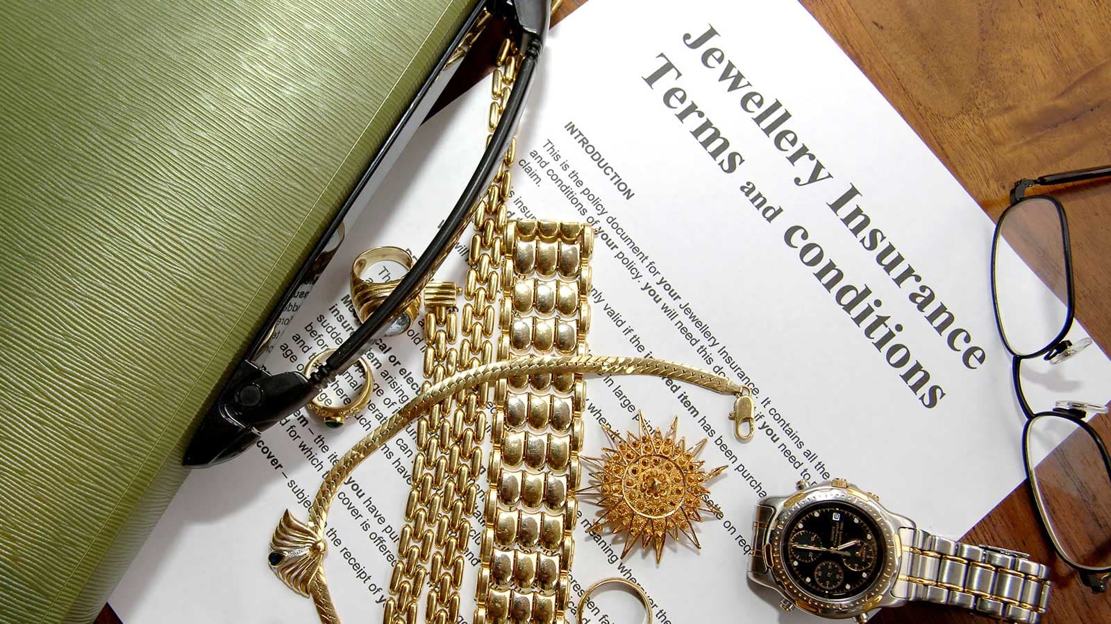 Maßgeschneiderte Versicherung mit Juwelier Block Konzepten