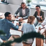 Die Rolle von KI im modernen Online-Marketing: Wie eine Werbeagentur Wien Unternehmen unterstützt